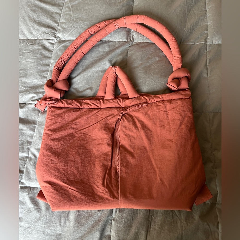 Olend Ona soft bag backpack tote in soft peach terracotta